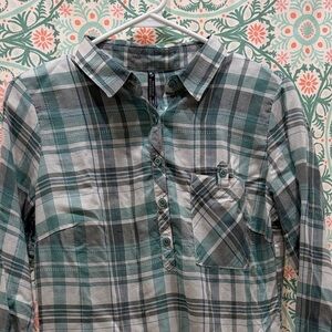 Kuhl Spektra Plaid Popover Top w/ Roll Up Sleeves - Jasper Plaid - Size Small